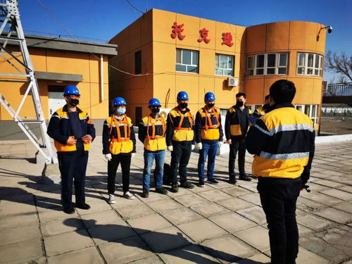 烏魯木齊通信段首次集中檢修大風區段軌旁設備，筑牢鐵路通訊安全防線